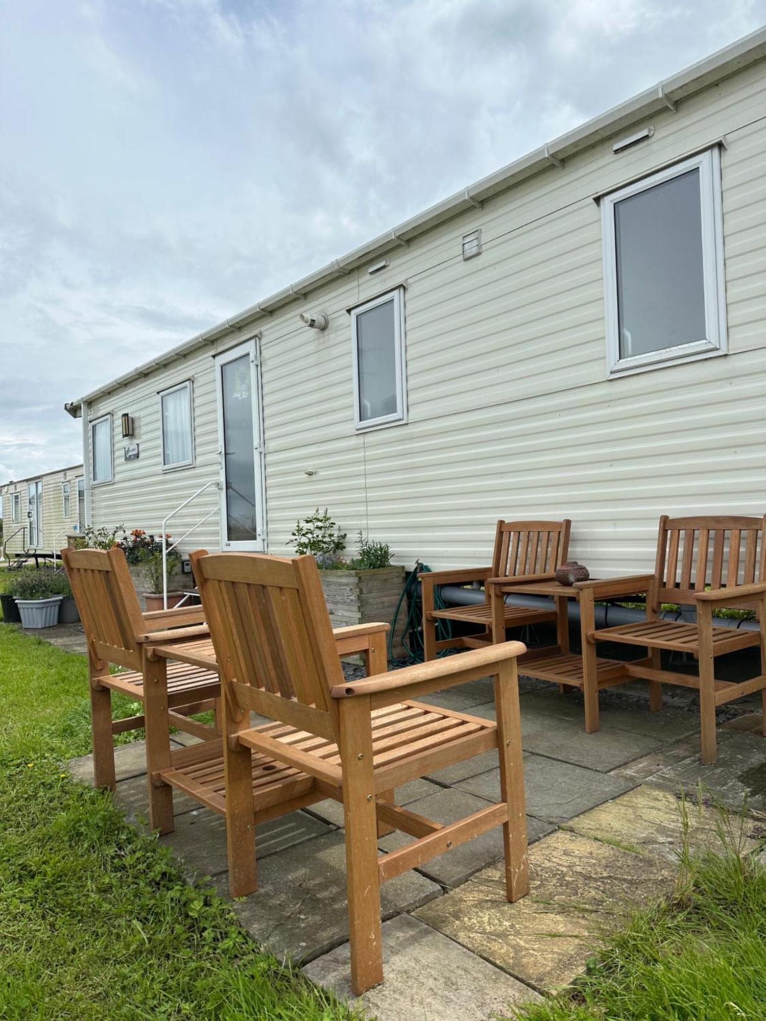 Skye Breaks Hotel Sheerness Exterior photo